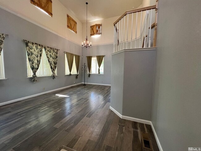 1889 Cambridge Hills Ct