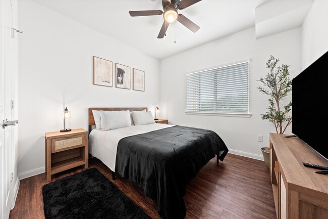 Model Unit - The Crossroads at Belton Apartments