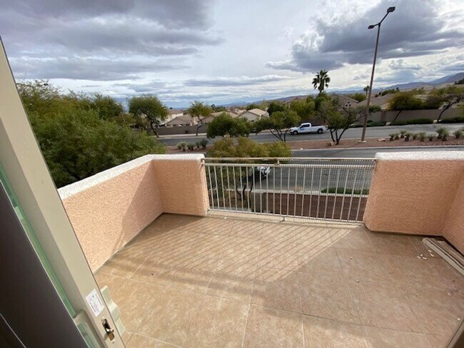 Photo - 10509 Foggy Glen Ave