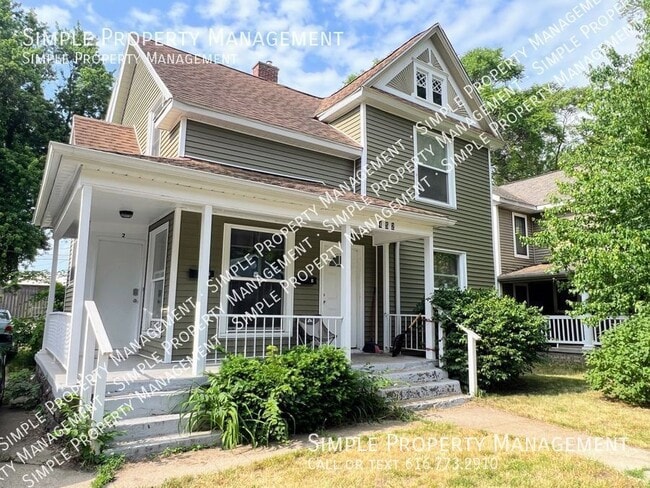 Building Photo - 452 Oakdale St SE Unit 2 Rental