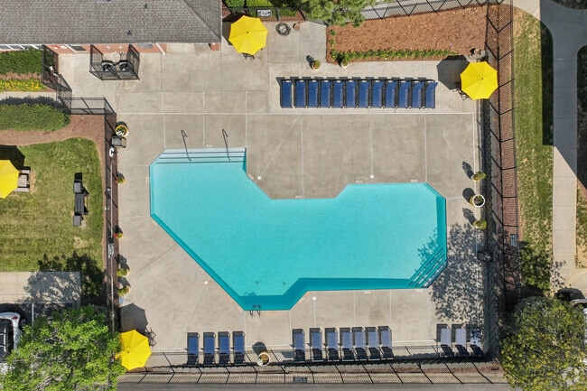 Piscina - Cushendall Commons