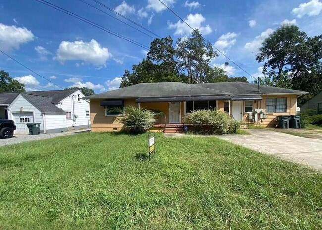 Photo - 606 N Moore Rd