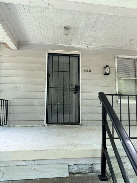 Photo - 615 Prouty Ave