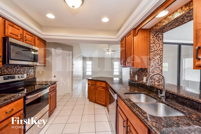 Photo - 1000 Vega Ave NW
