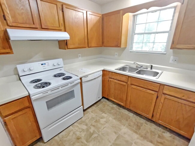 Photo - 117 Oriole Dr