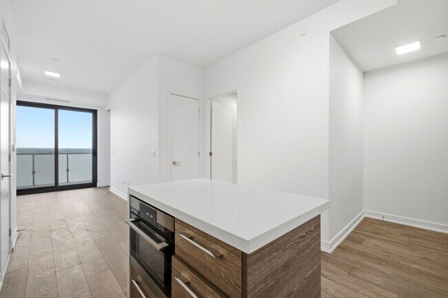 Photo - The Residences at Central Park Unit 1805