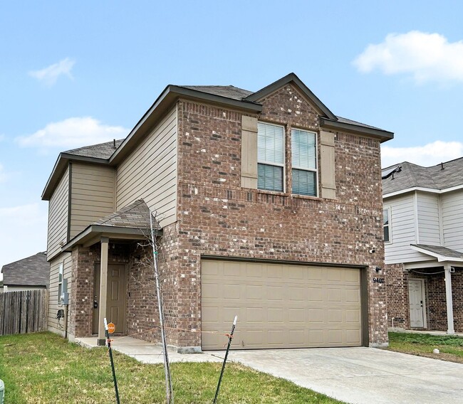Building Photo - Comfortable Southside Home Near Shopping, Dining & Texas A&M