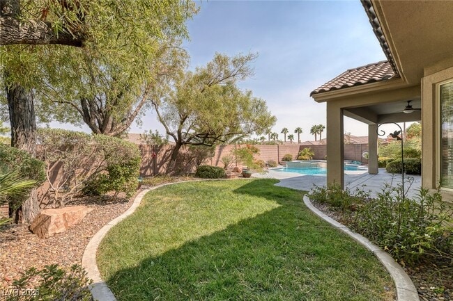 Building Photo - 3492 Hawksbeard Ct