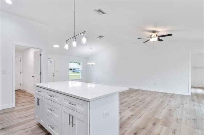 Photo - 238 Locust Pass Ln