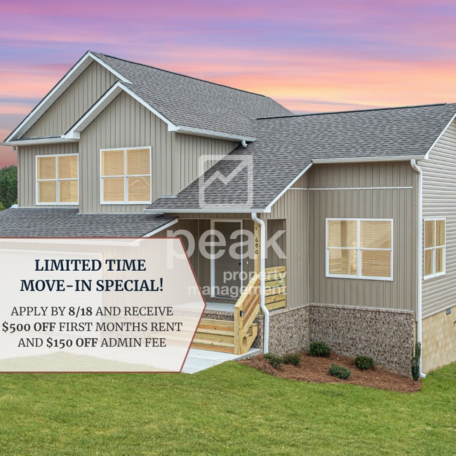 Building Photo - 390 Woodland Cir