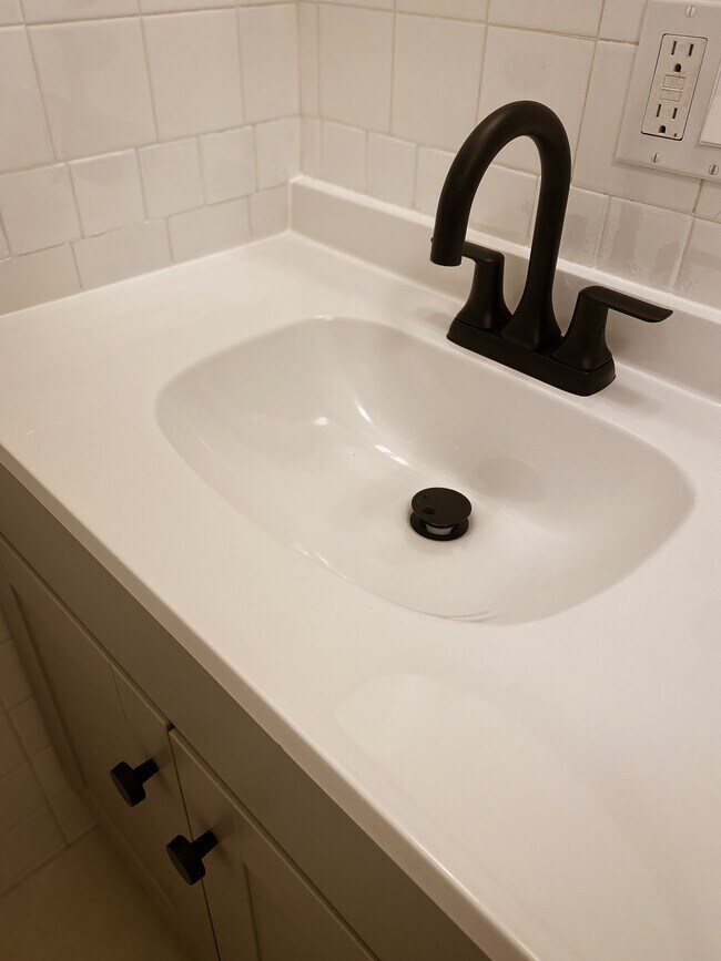Photo - 315 E 15th St Unidad 315