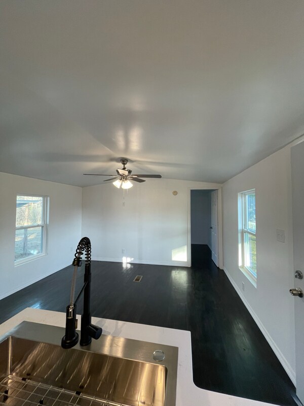 Photo - 620 W Sunset Dr