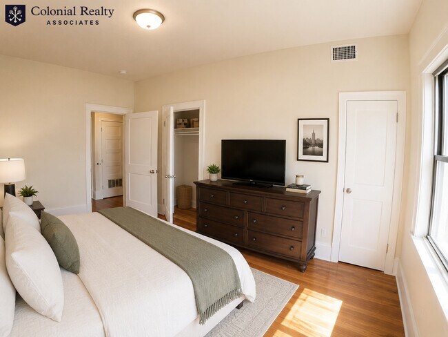 1461 Beacon St Unit 43