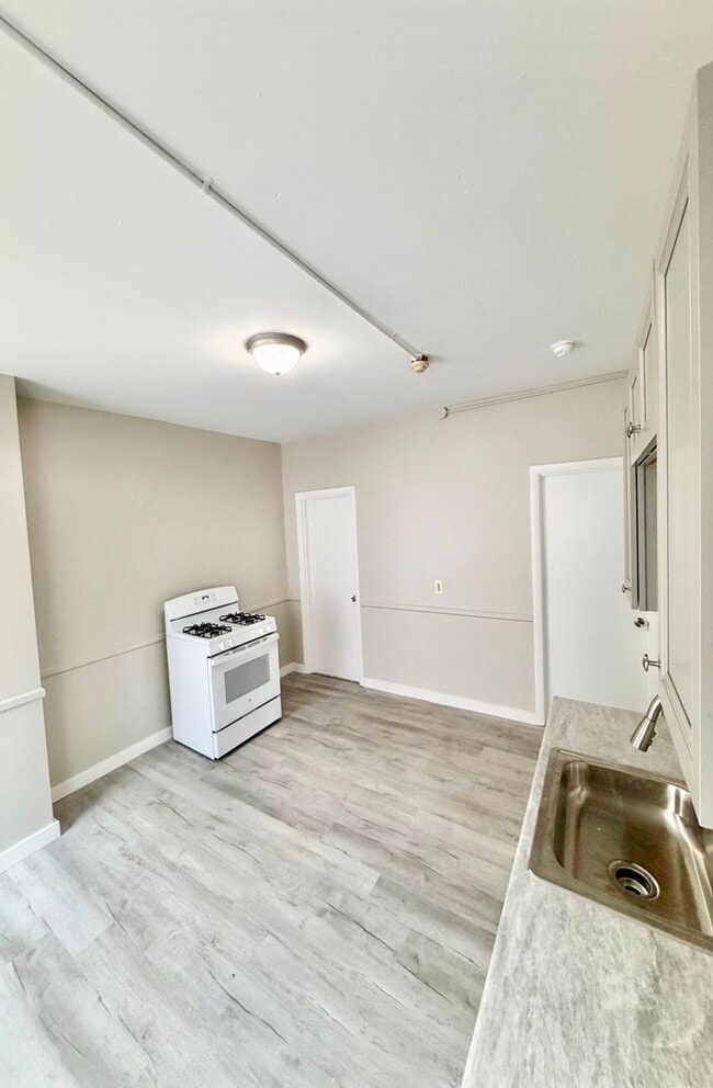 Photo - 53-55 Fairmount Avenue Unit 1R