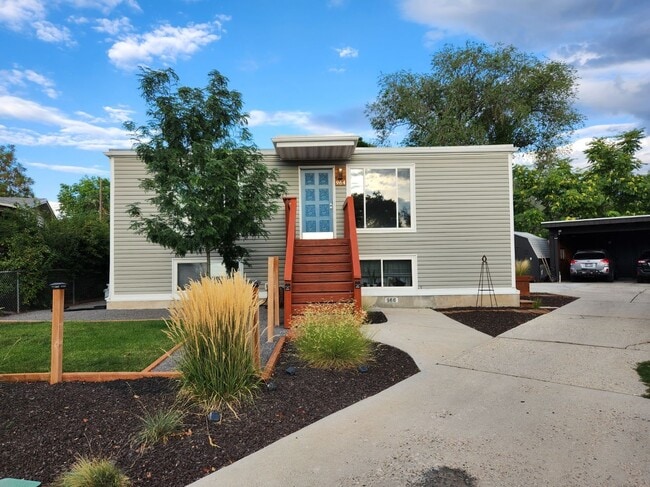 Building Photo - Close to Sugar House Park 2 Bd 1 Ba Basement Duplex