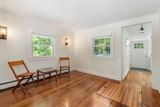 Photo - 498 Beechwood St