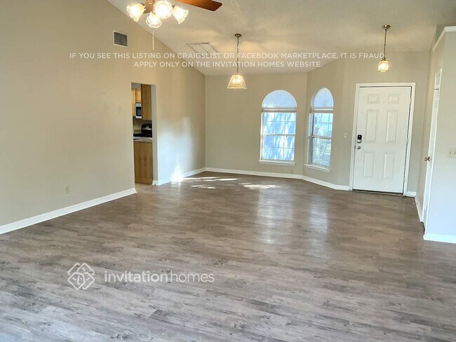 Photo - 7736 Rockridge Dr W