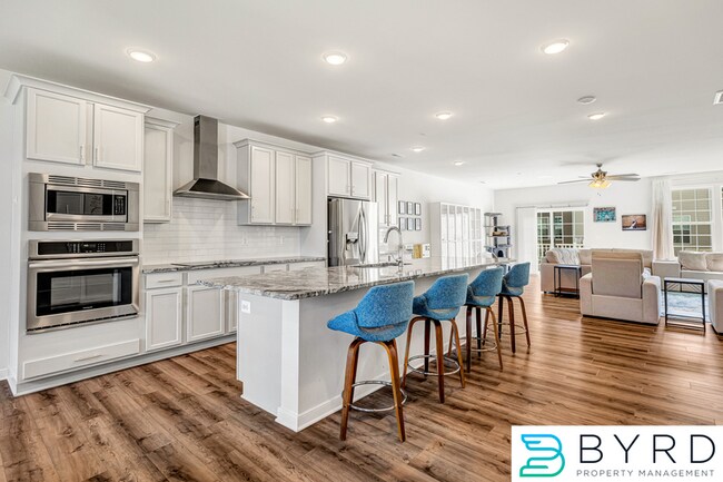 Photo - 5908 Whitehurst Ln