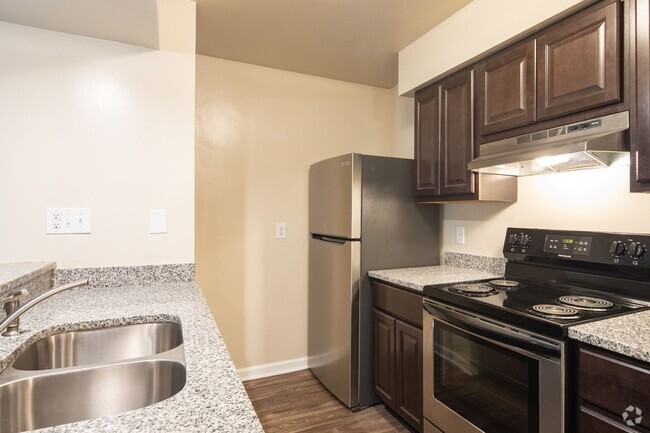 Renovated Kitchen - Pembroke Crossing Apartments