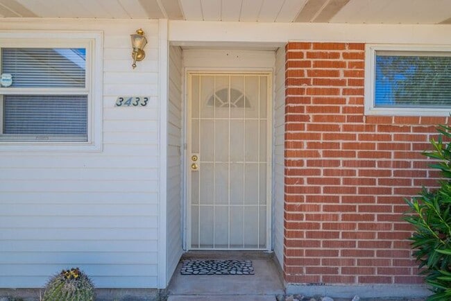 Photo - Charming 3-Bed Home with Spacious Backyard...