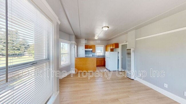 Photo - 2605 High St