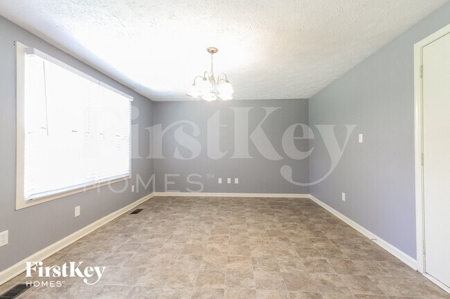 Photo - 5501 Furnas Ct