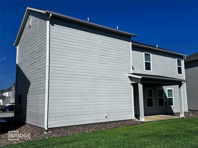 Photo - 346 Huisache St