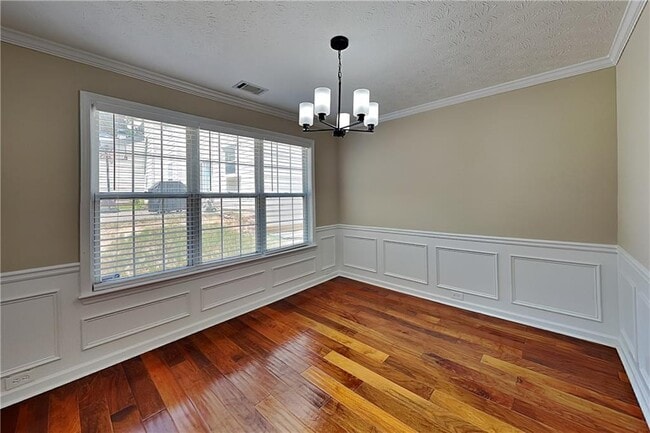 Photo - 1045 Winthrope Chase Dr