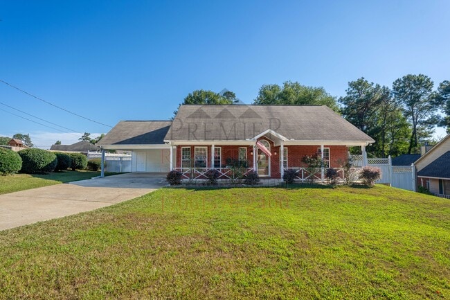 Photo - 393 Lee Rd 554