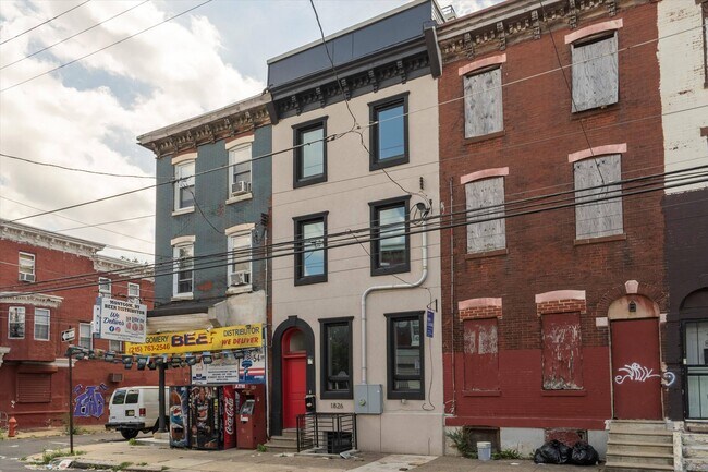 Photo - 1826 W Montgomery Ave