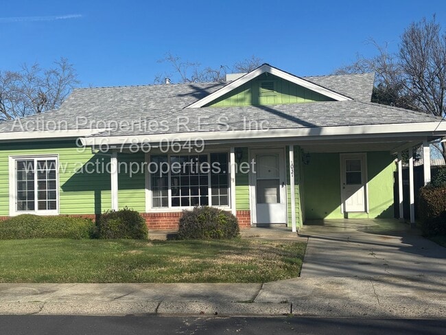 Photo - Action Properties RES Inc offering- Central Roseville - 2 Bed, 1 Bath - Separate Living and Famil...