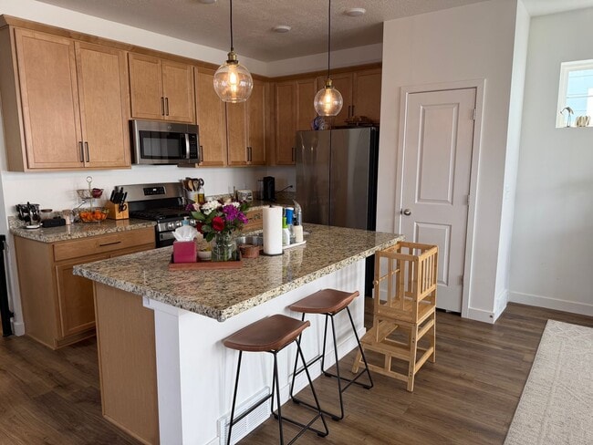 Photo - 3 bedroom, 2 bathroom South Jordan Home
