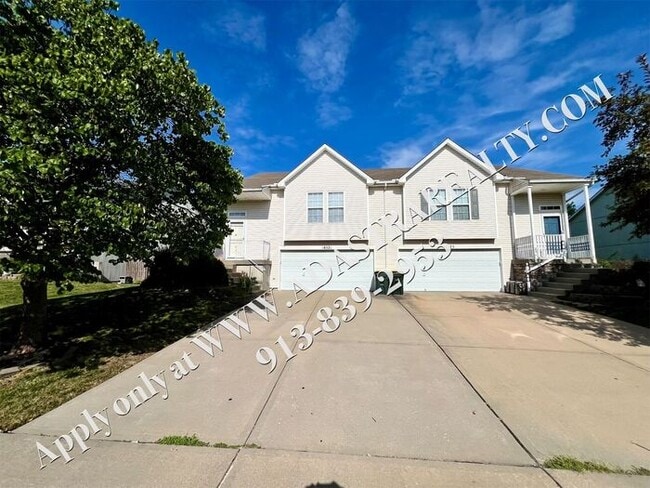 Photo - Beautiful 4 Bed Townhome in Gardner-Coming...