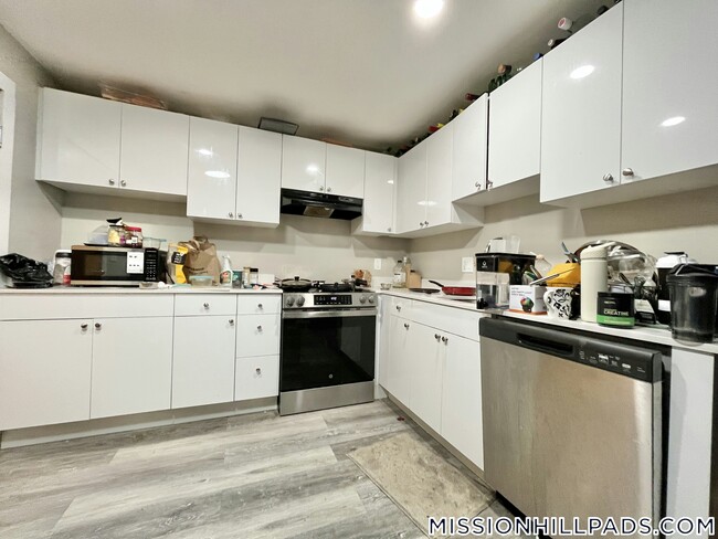 Photo - 226 Parker Hill Ave Unidad 4