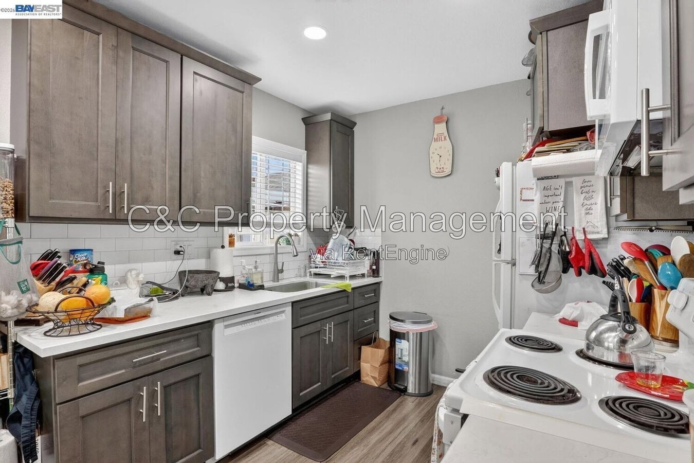 Photo - 484 B St Unit 1