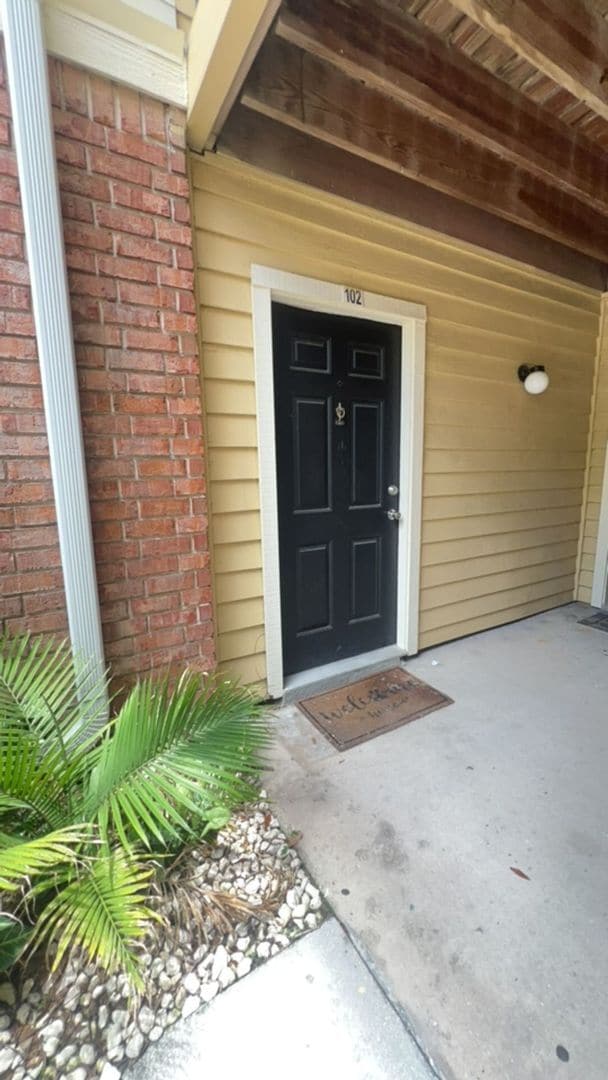 Photo - Come see this 1 bedroom, 1 bath condo for rent in Central Tampa! Unit 102