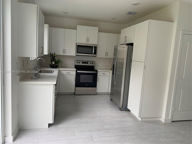 1068 SE 24th Ave