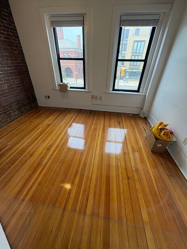 Photo - 2020 Massachusetts Ave Unidad 1