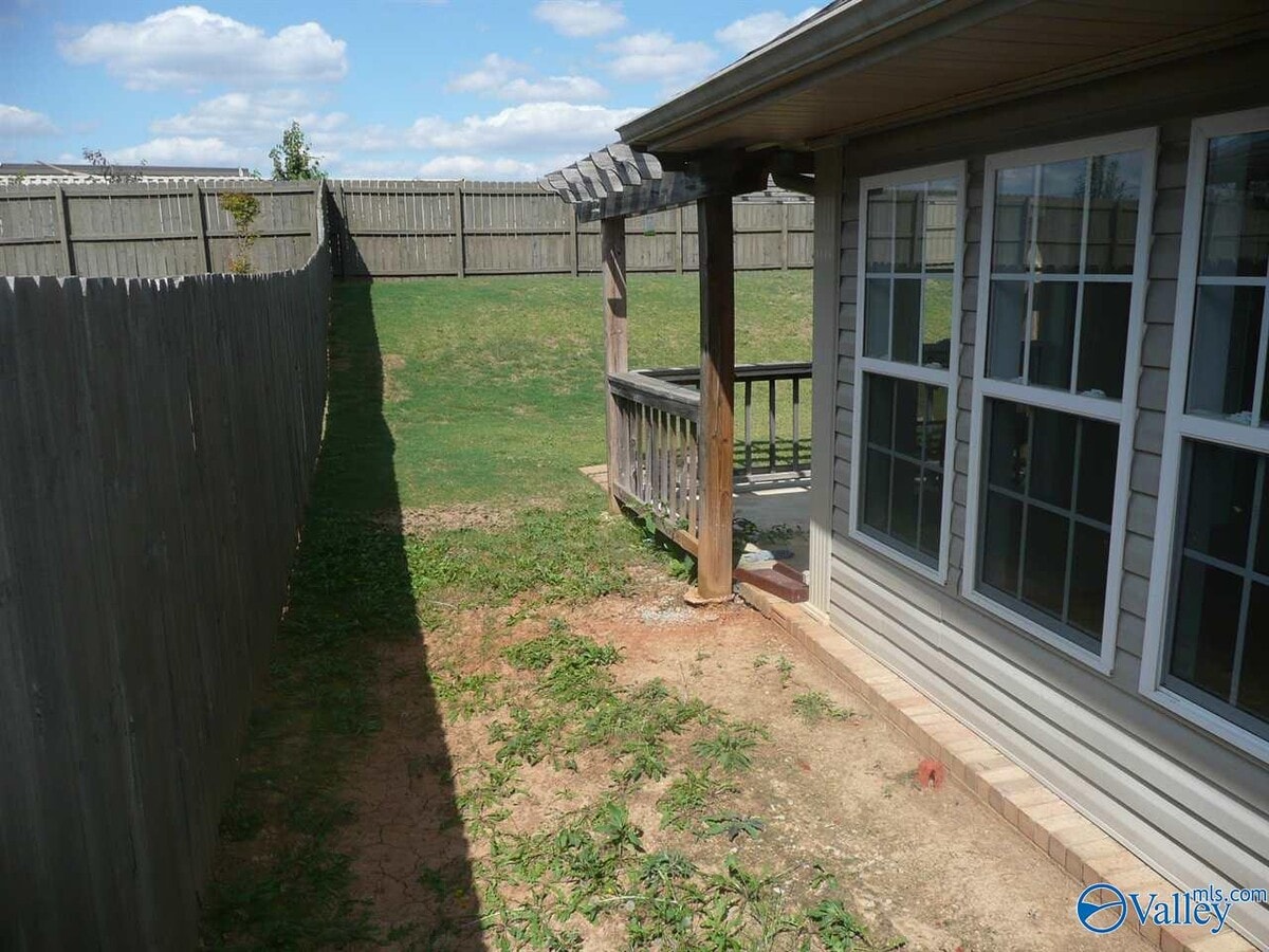 Photo - 309 Research Station Blvd NW