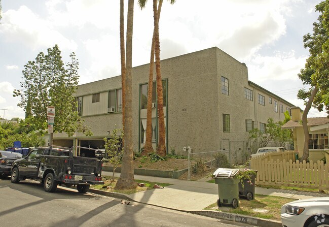 Building Photo - 7718 Norton Ave
