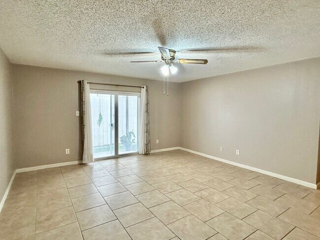 Photo - 3BED/2BATH Home For Rent Near Steubing Ranch! Available Now!