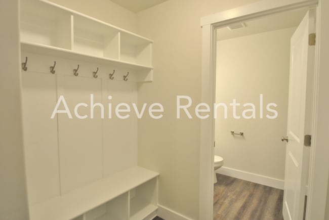 Photo - Beautiful End-Unit Townhome | Premium Location Near USU