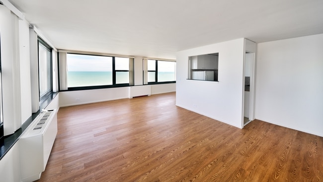 Photo - 7447 S South Shore Dr Unidad 2 bedroom