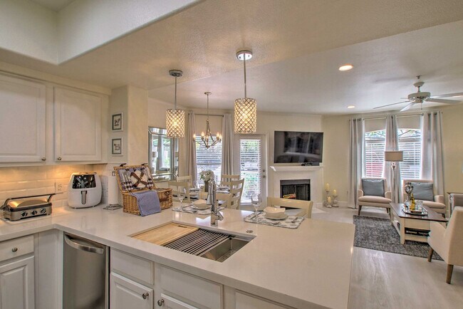 15095 N Thompson Peak Pkwy Unit SI FL1-ID1546048P