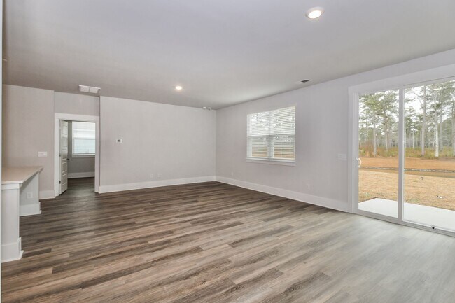 Photo - Beautiful 4 Bedroom Home in Rolling Hills