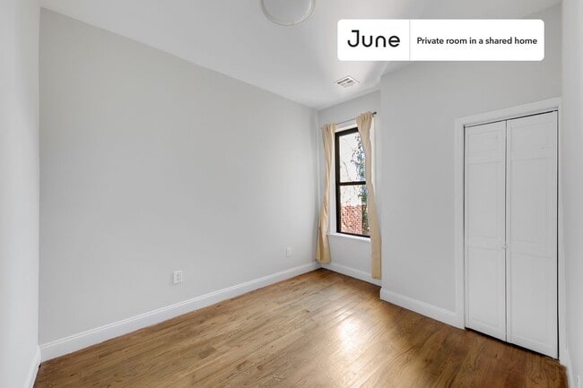 Photo - Room in Shared 4 bed/1 bath home Unidad C