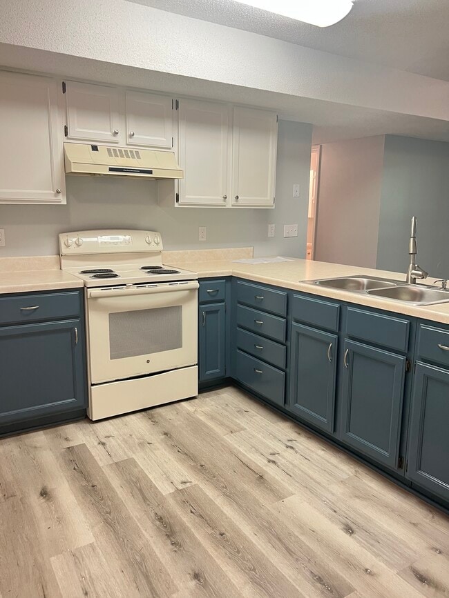 Photo - 103 Braswell Ct Unit A