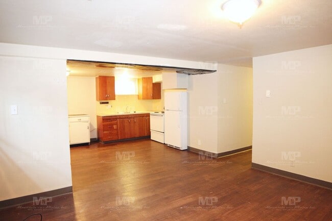 Photo - Three Bedroom Duplex Close to CSU!