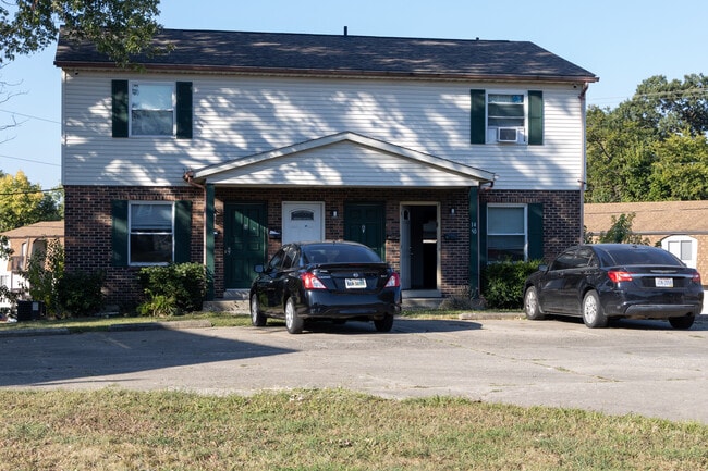 Building Photo - 1420 Villa Ct Unit A