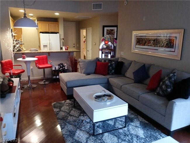 Photo - 31 E Agate Ave Unit 404